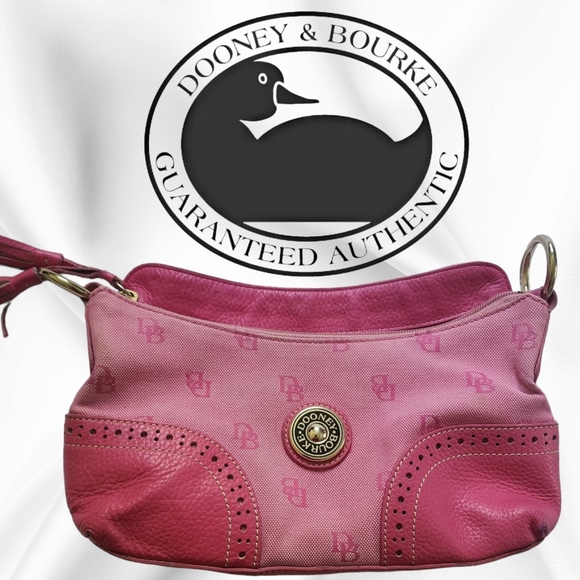 Dooney & Bourke Handbags - Pink Dooney and Bourke Purse